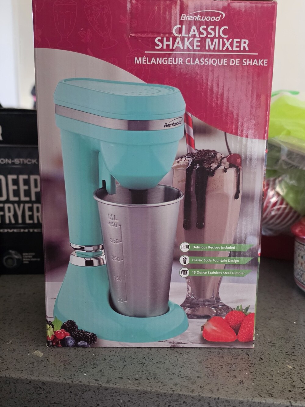 Retro-Style Milkshake Maker - Picture 2 of 4